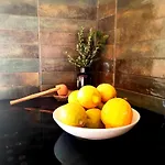 Casa Malva - Traditional Townhouse *