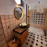 Casa Malva - Traditional Townhouse Διαμέρισμα *