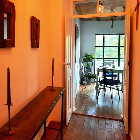 Casa Malva - Traditional Townhouse דירה